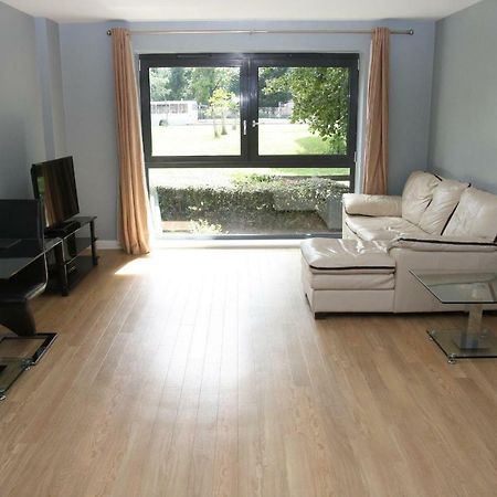 Letting Serviced Apartments - Flanders Court, Watford Town Centre 외부 사진