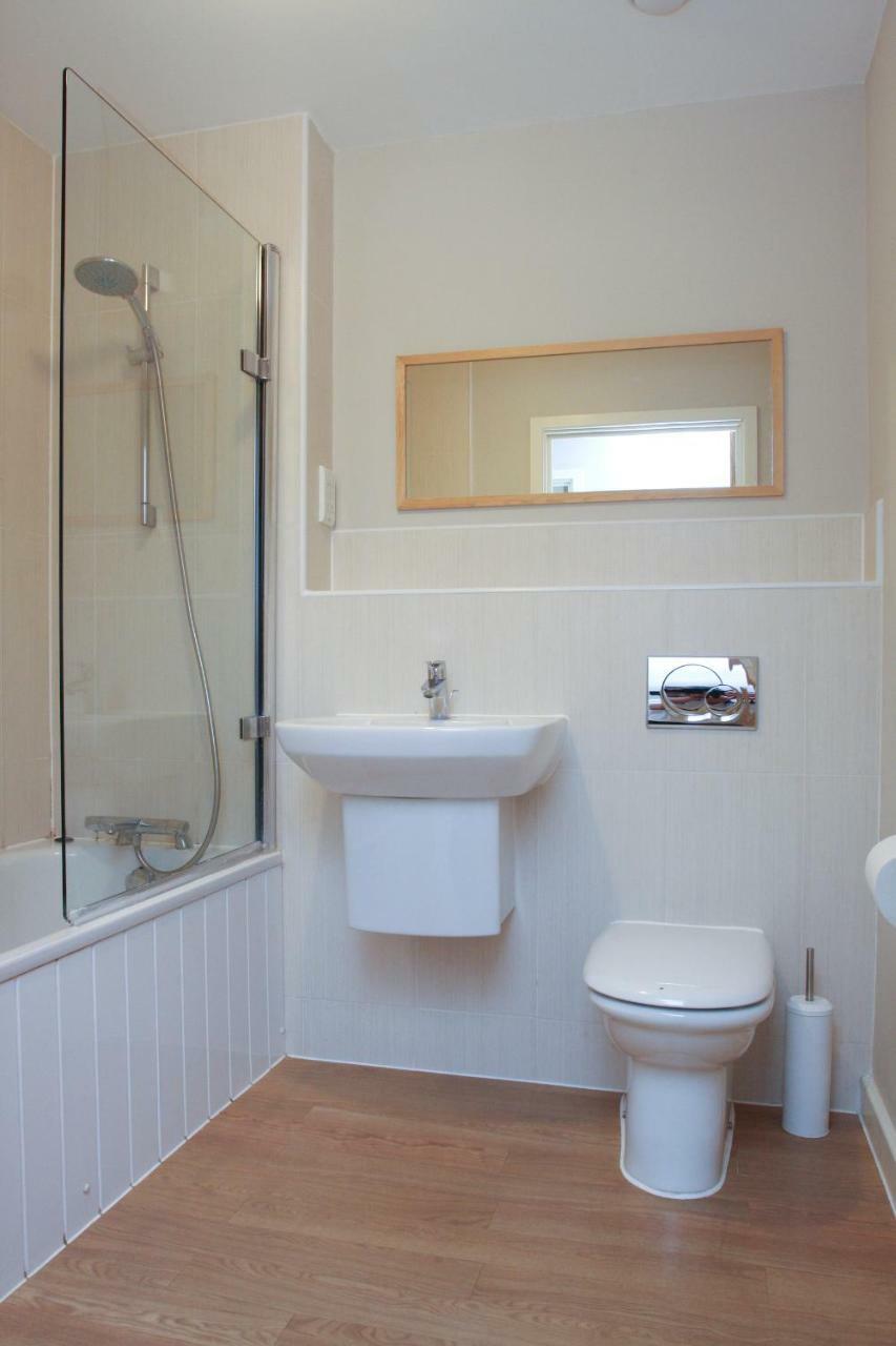 Letting Serviced Apartments - Flanders Court, Watford Town Centre 외부 사진